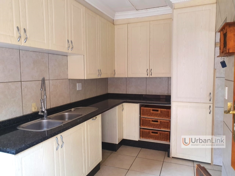 4 Bedroom Property for Sale in Safari Gardens North West